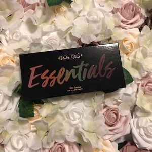 Violet Voss Eyeshadow Palette